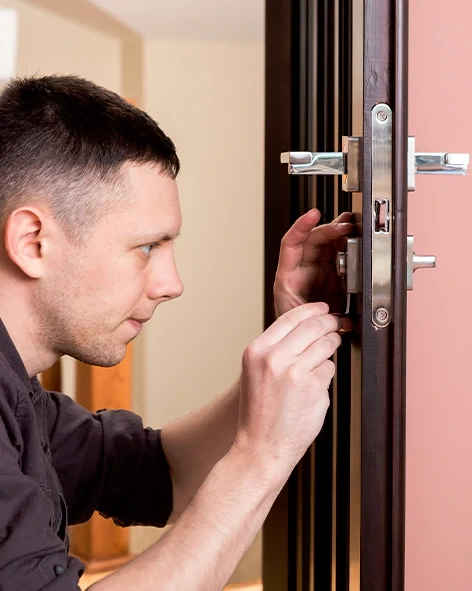 : Professional Locksmith For Commercial And Residential Locksmith Services in Ben Lomond, CA